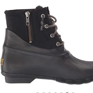 Sperry Saltwater Rubber Dipe Size 6 1/2